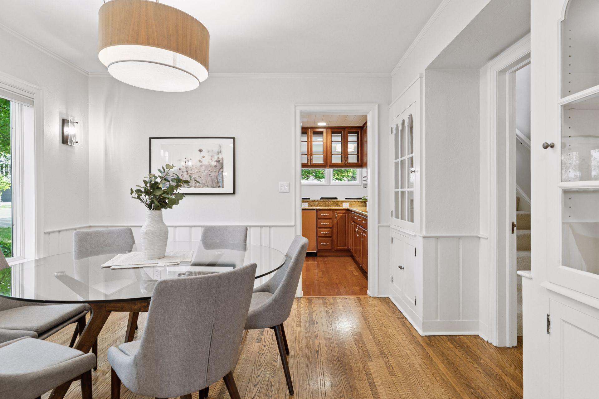 1215 Eleanor Avenue