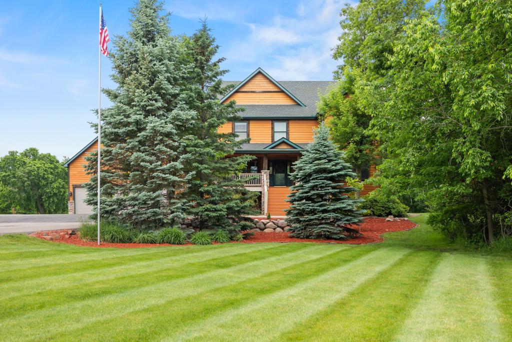 8699 190th Avenue NW