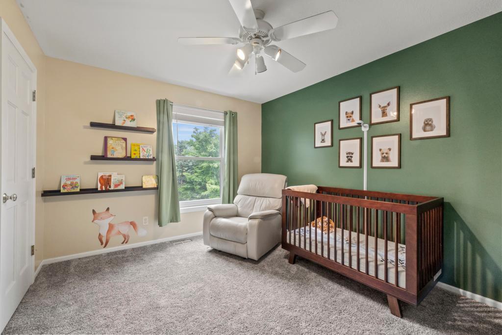 8699 190th Avenue NW