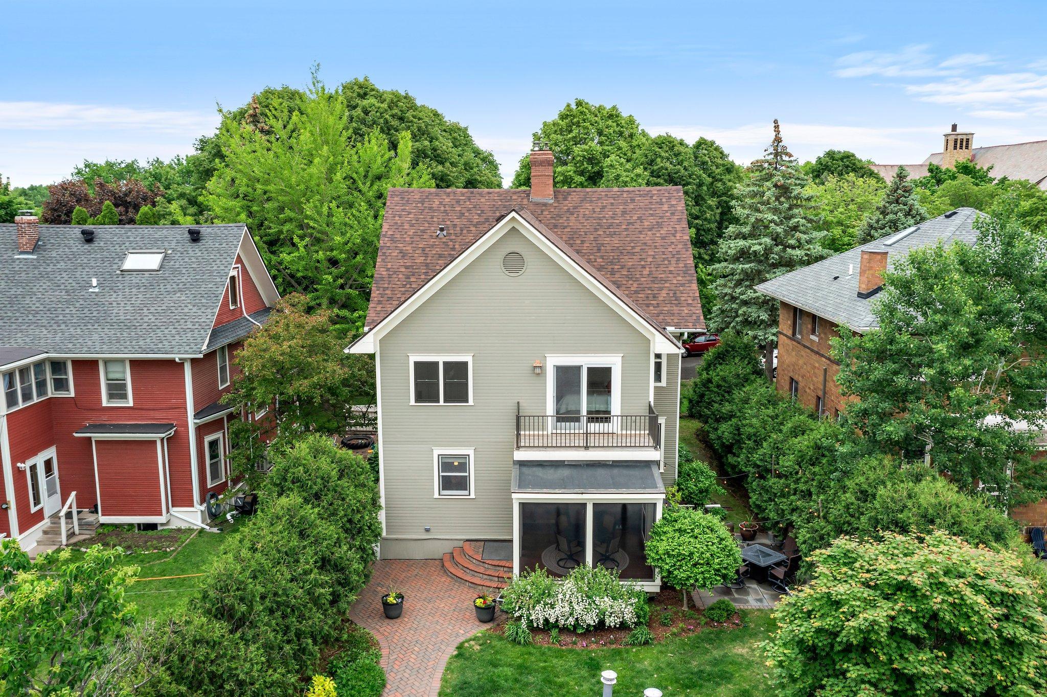 1926 Dayton Avenue