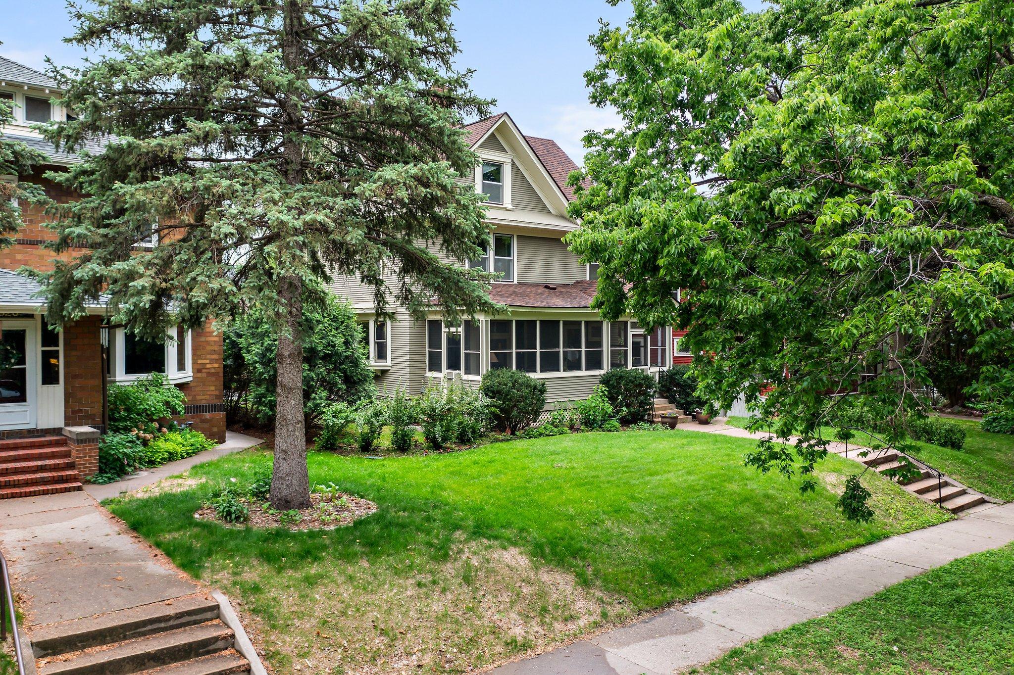 1926 Dayton Avenue