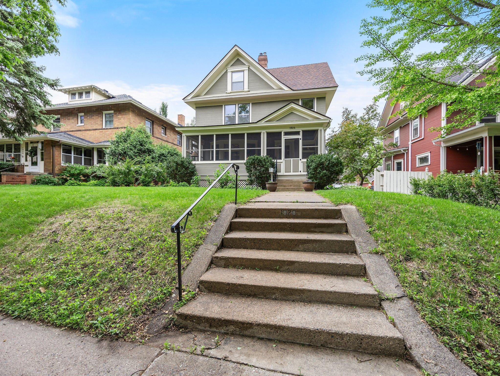 1926 Dayton Avenue