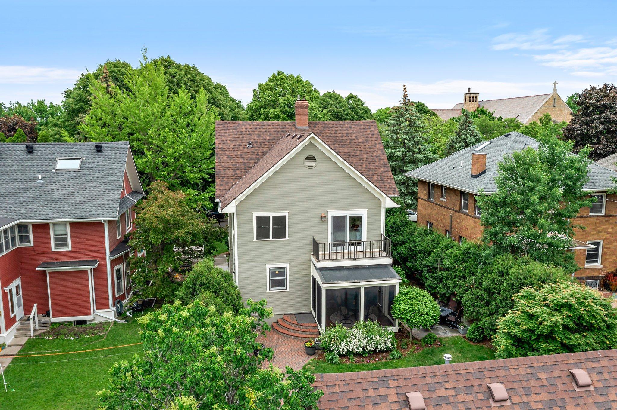 1926 Dayton Avenue