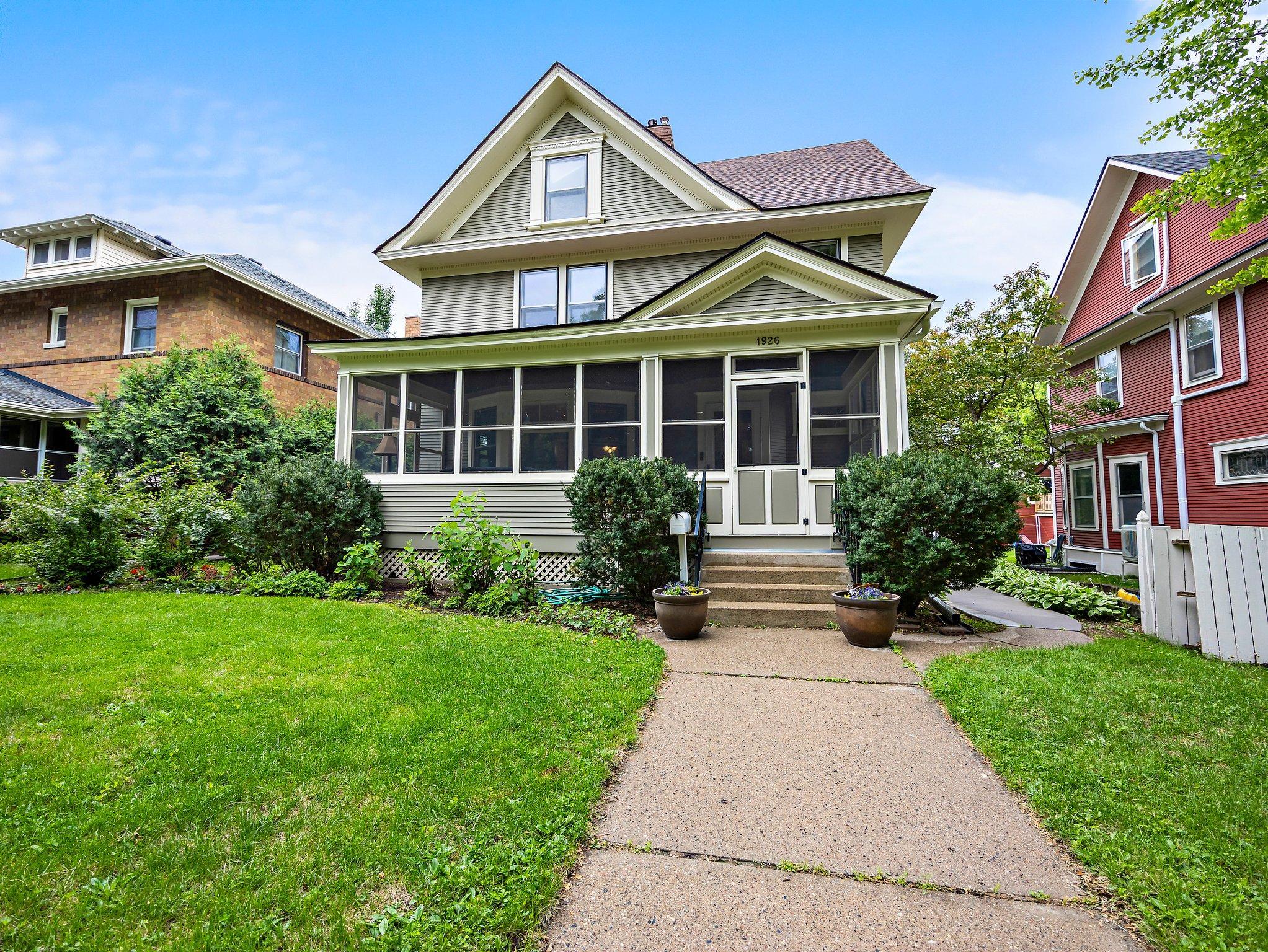 1926 Dayton Avenue