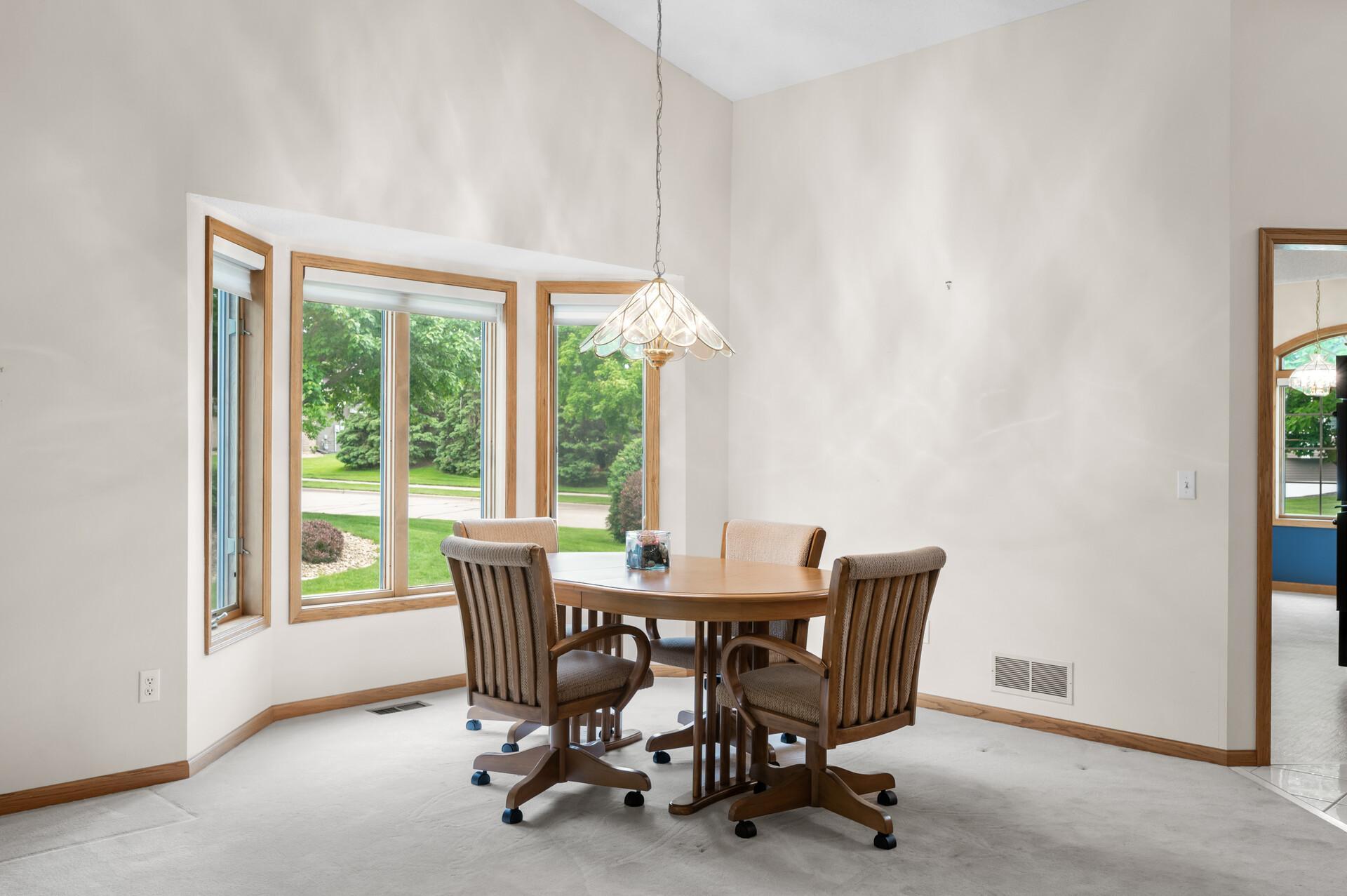 3063 Highpointe Curve