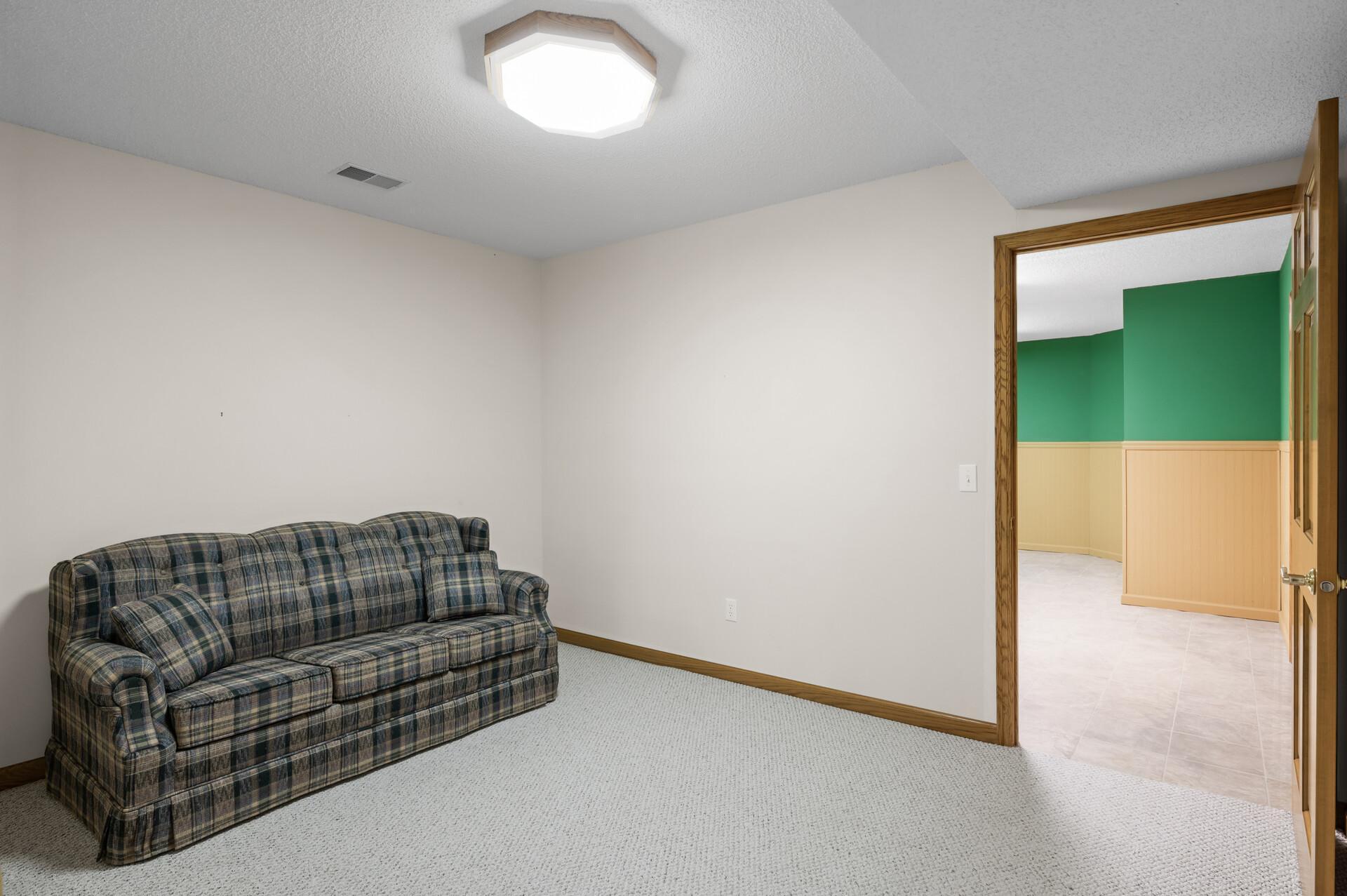 3063 Highpointe Curve