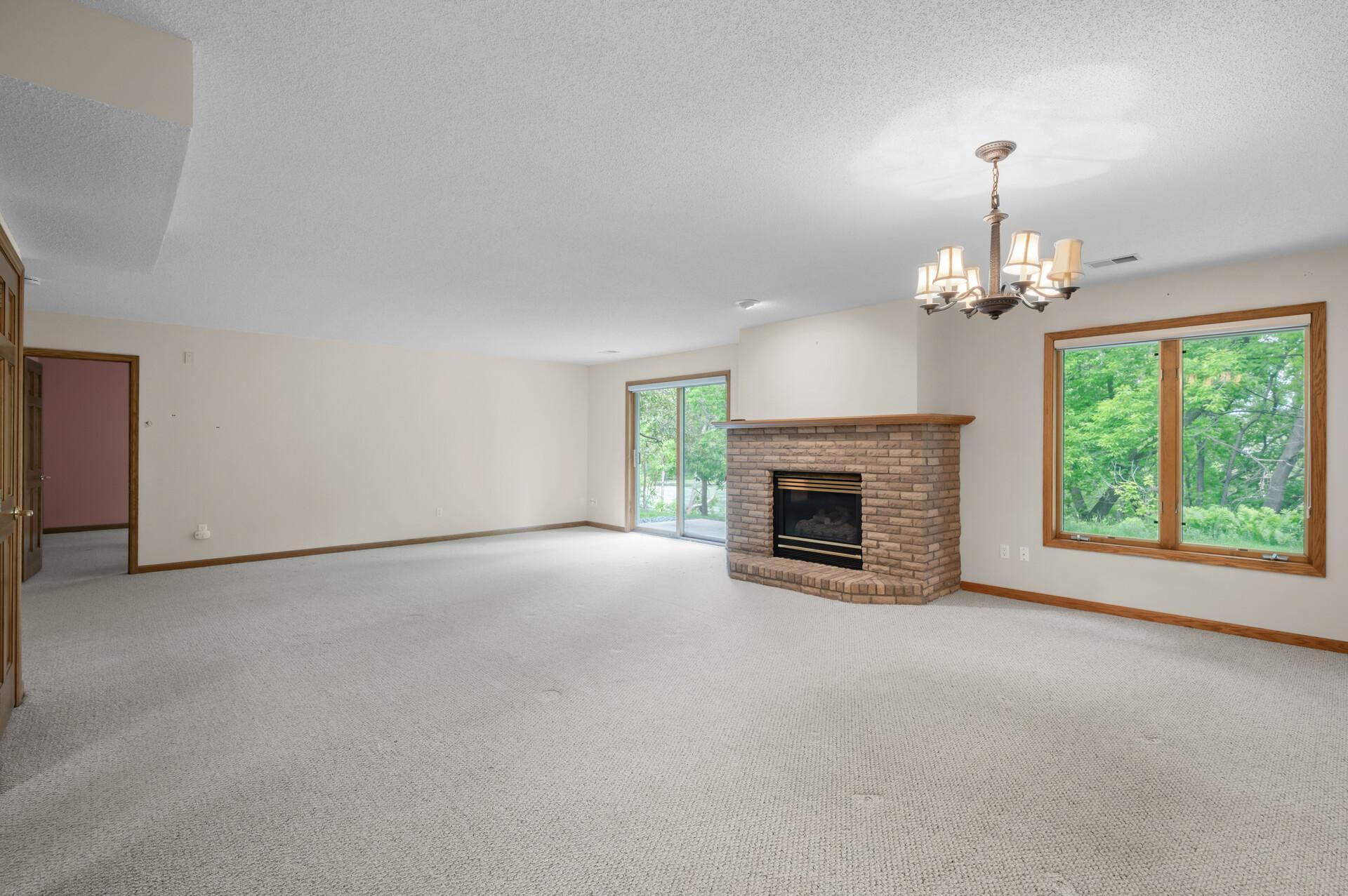 3063 Highpointe Curve