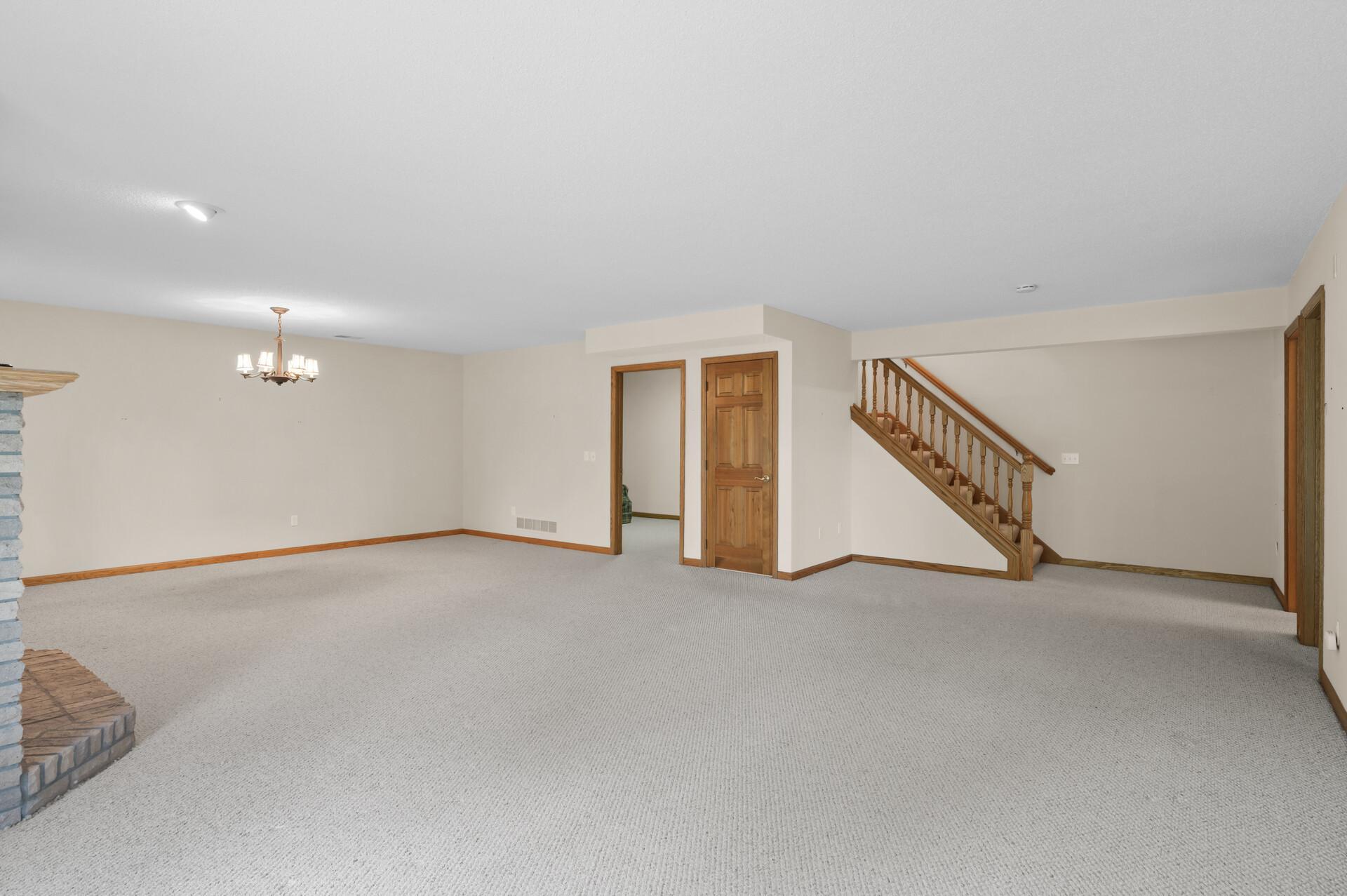 3063 Highpointe Curve