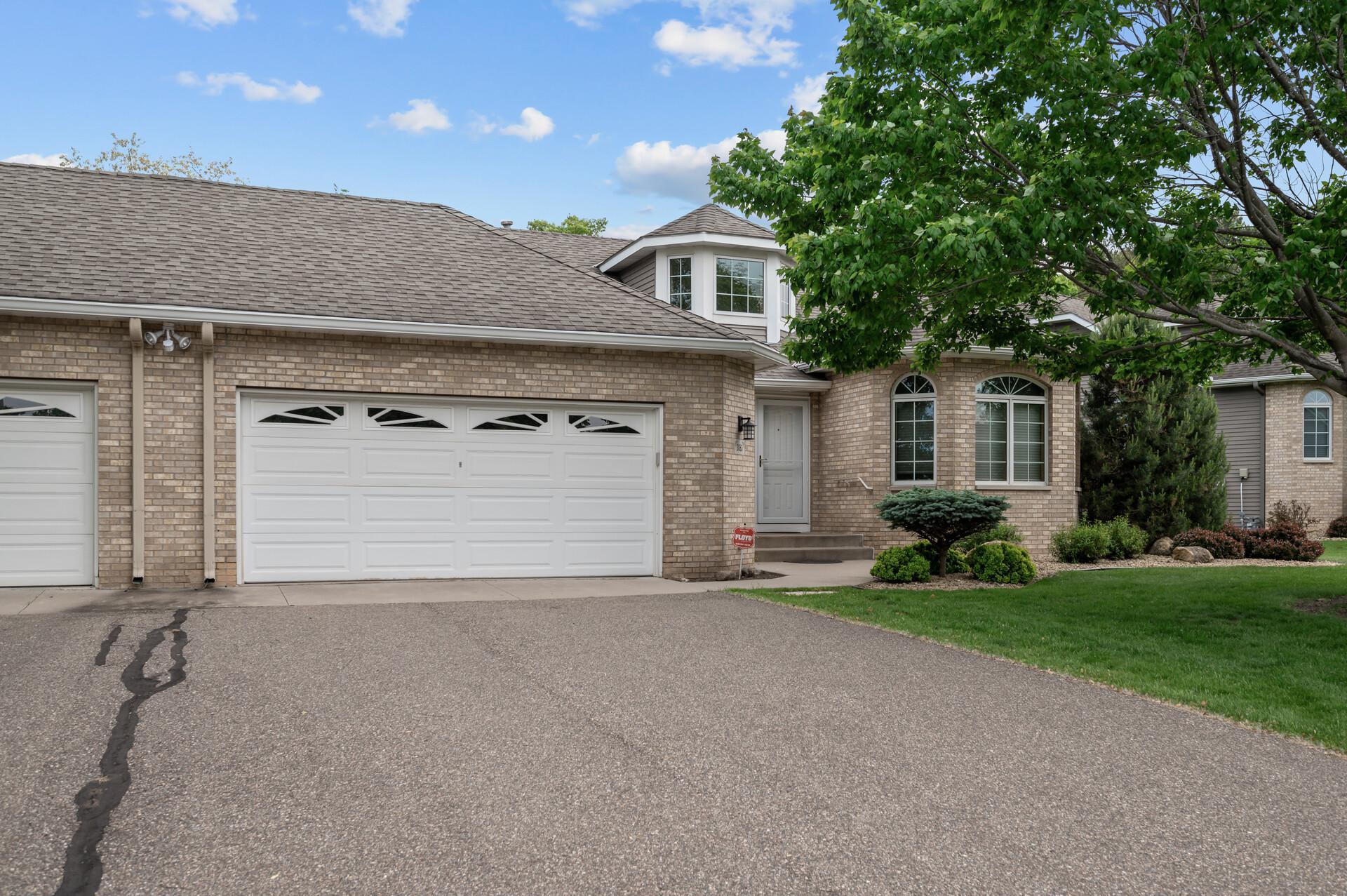 3063 Highpointe Curve