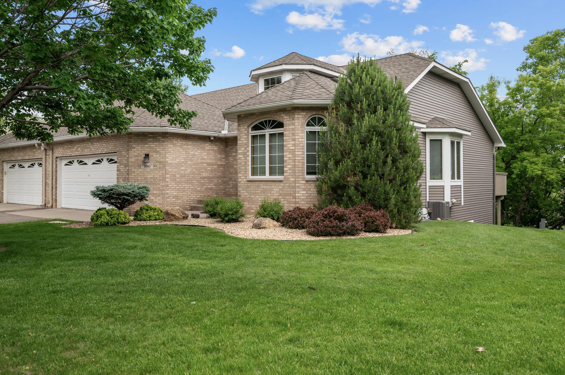 3063 Highpointe Curve