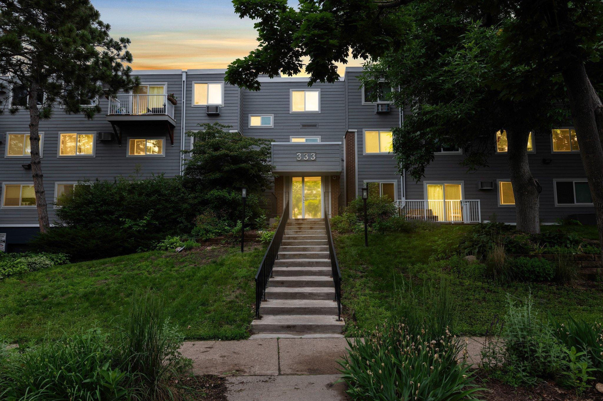 333 8th Street SE Unit: 120