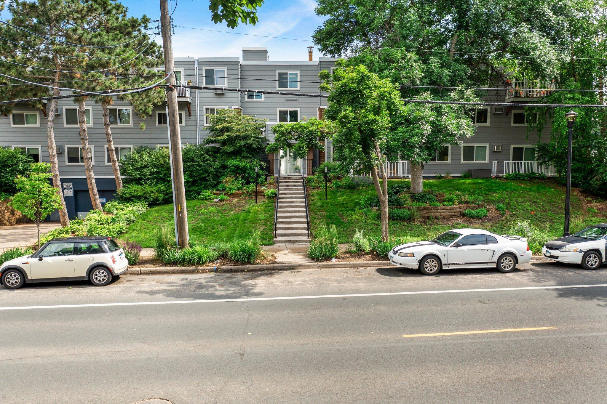 333 8th Street SE Unit: 120