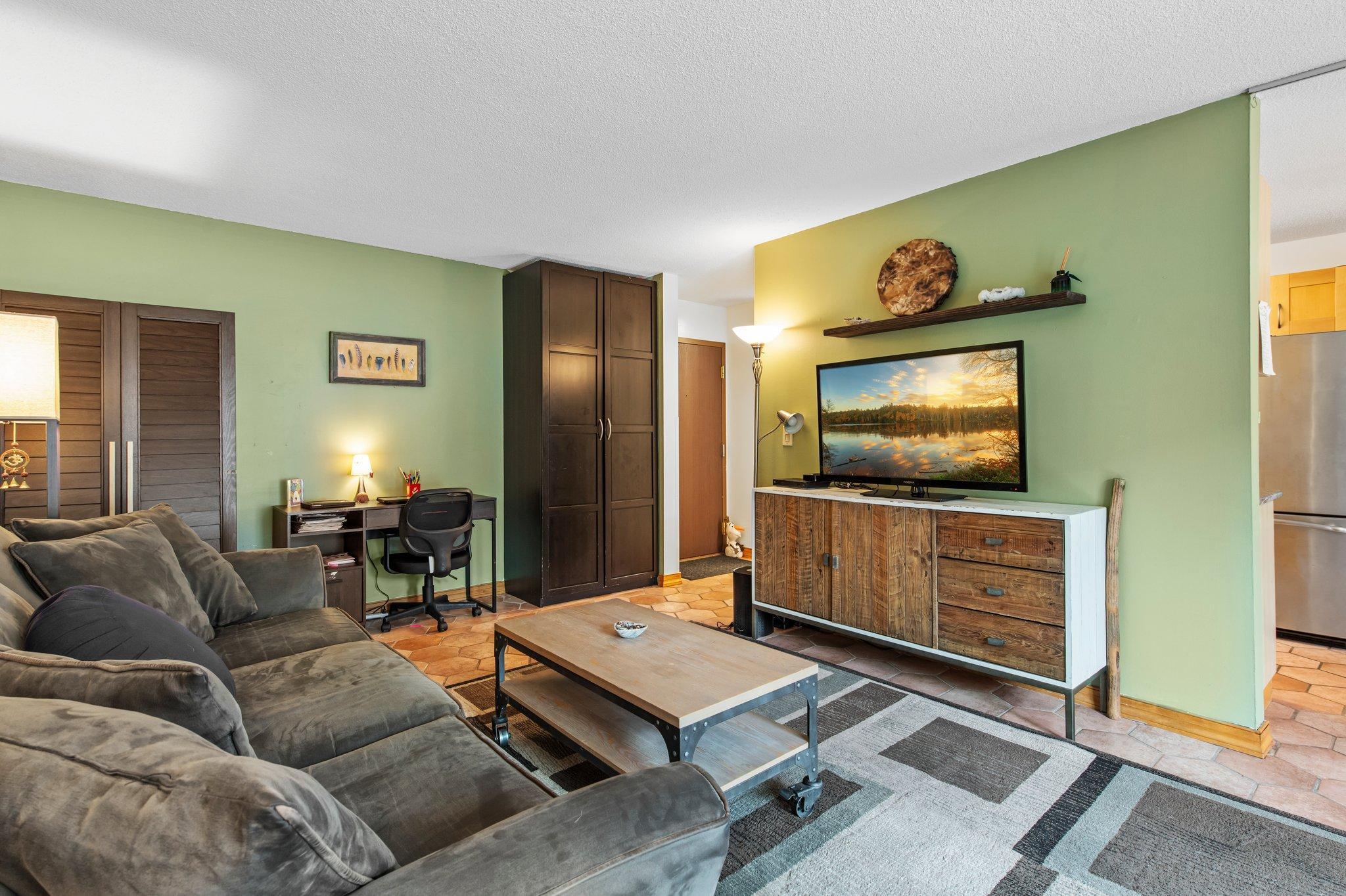 333 8th Street SE Unit: 120