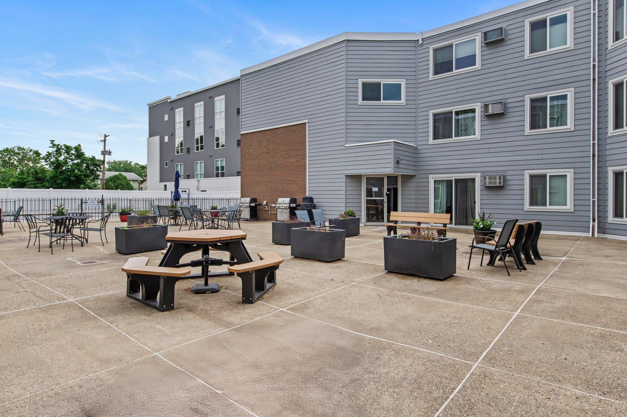 333 8th Street SE Unit: 120