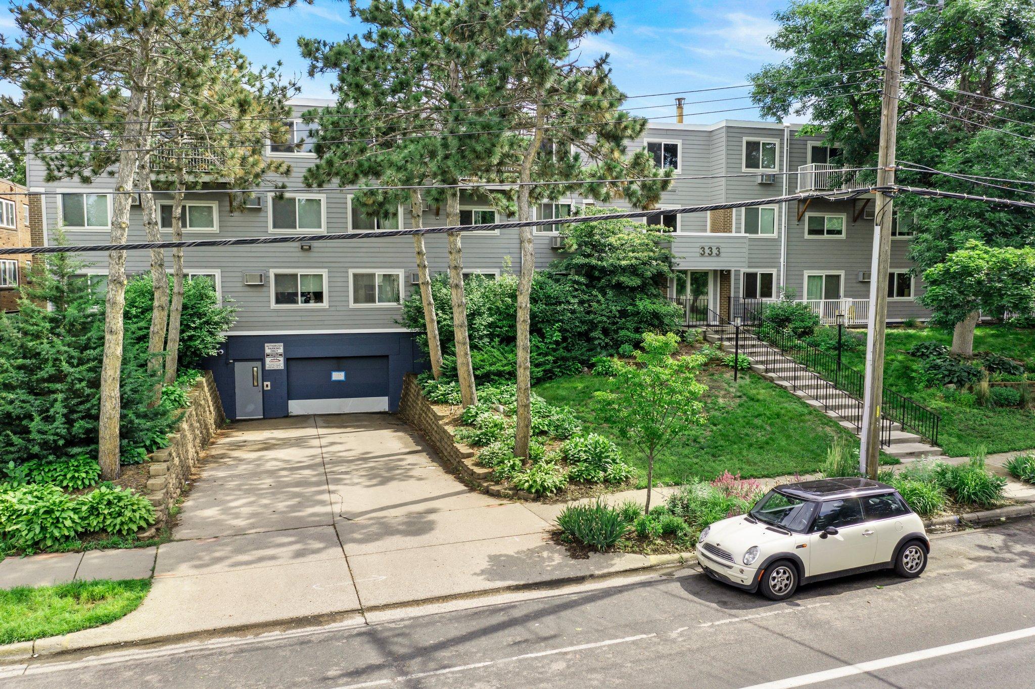 333 8th Street SE Unit: 120