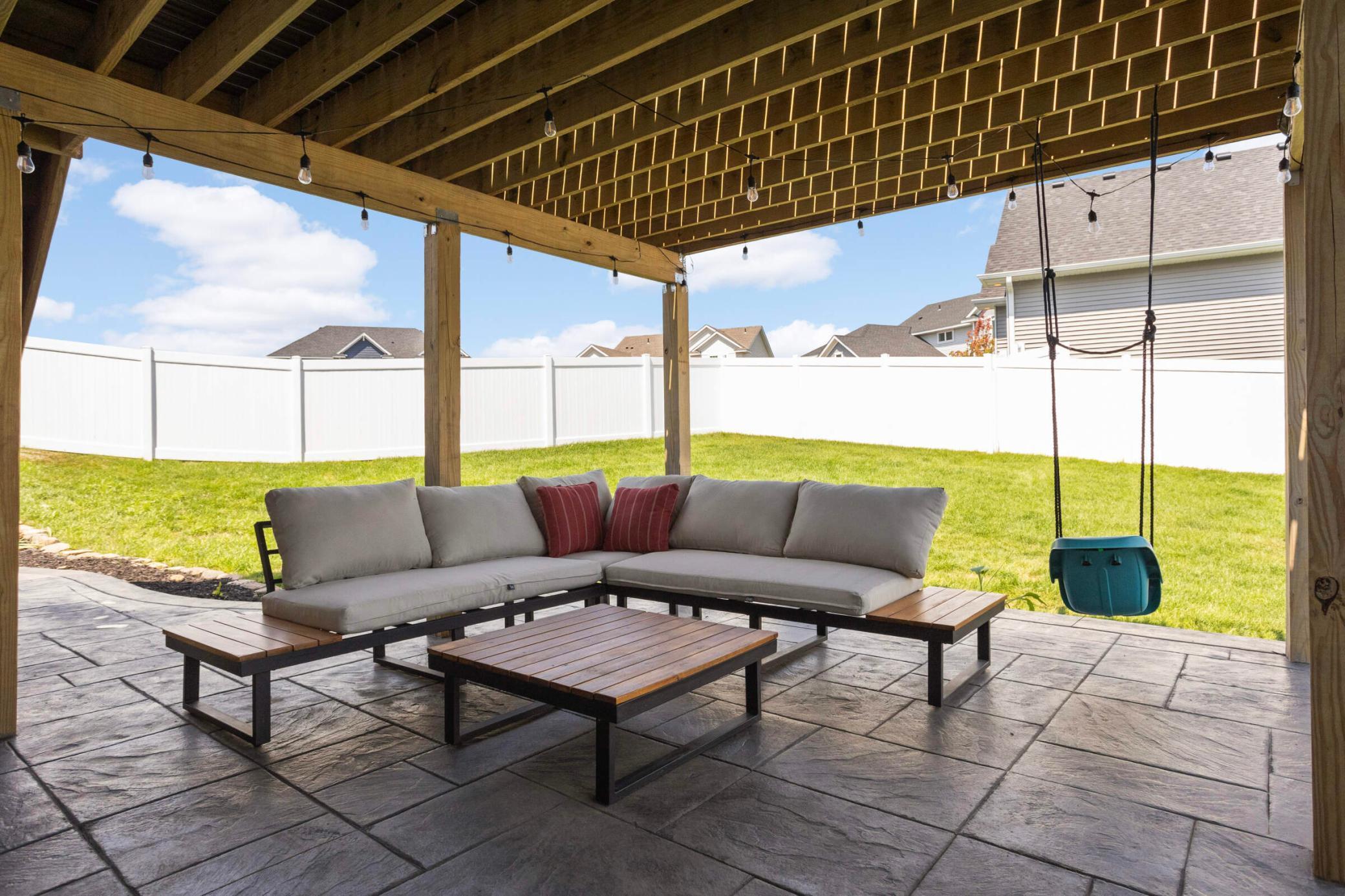 5899 Upper 179th Street W