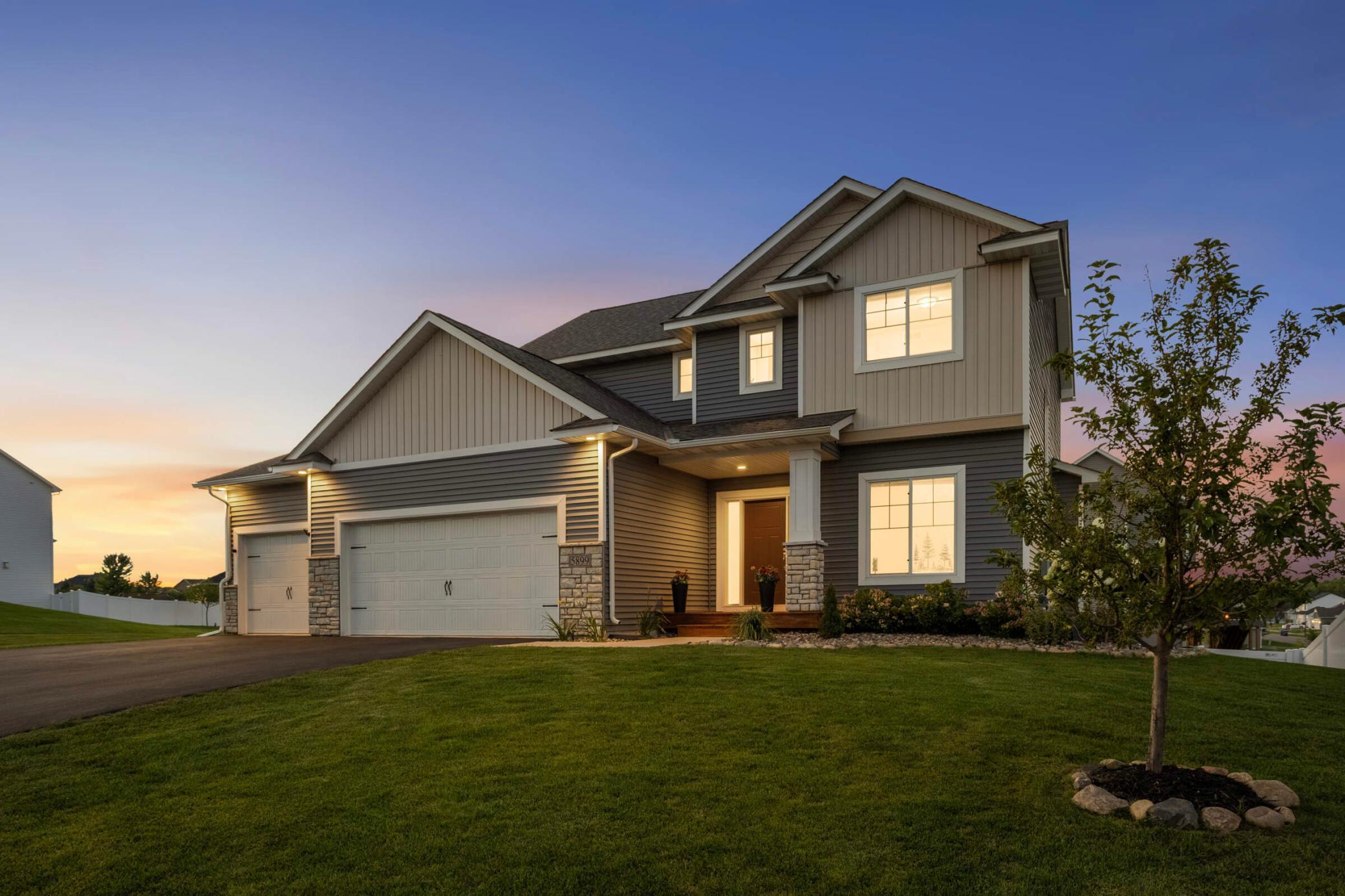 5899 Upper 179th Street W