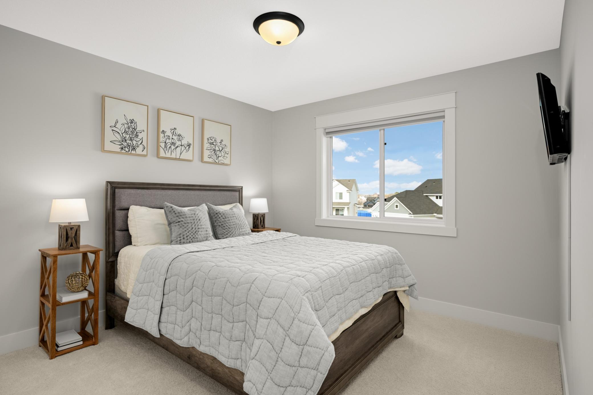 5899 Upper 179th Street W