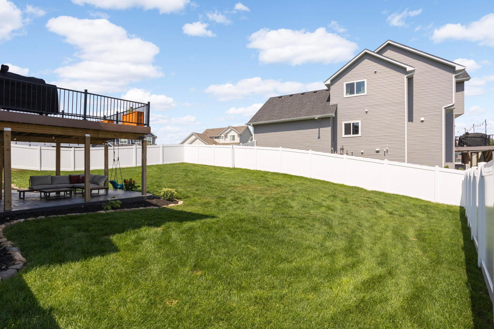 5899 Upper 179th Street W