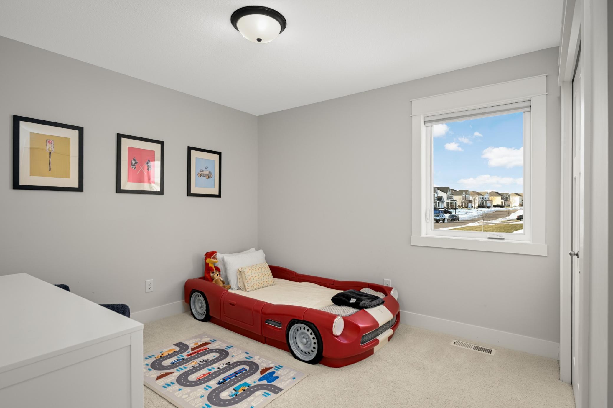 5899 Upper 179th Street W