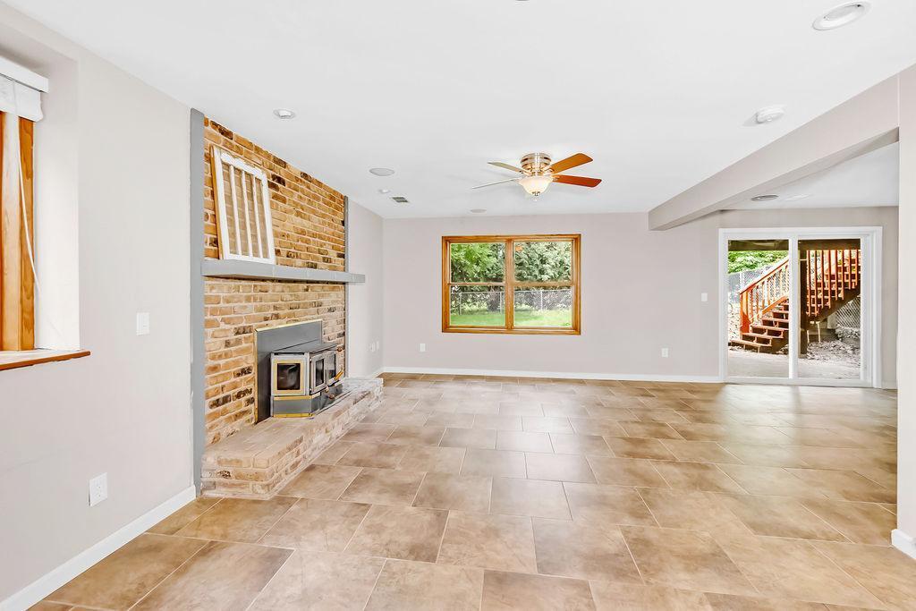 1420 17th Street W