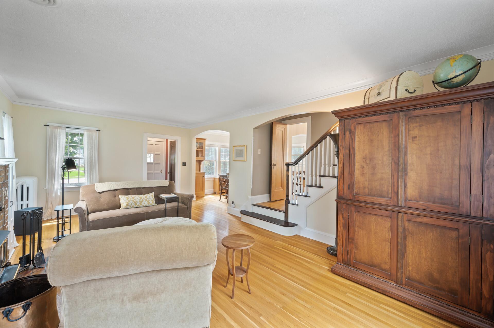 404 Luverne Avenue