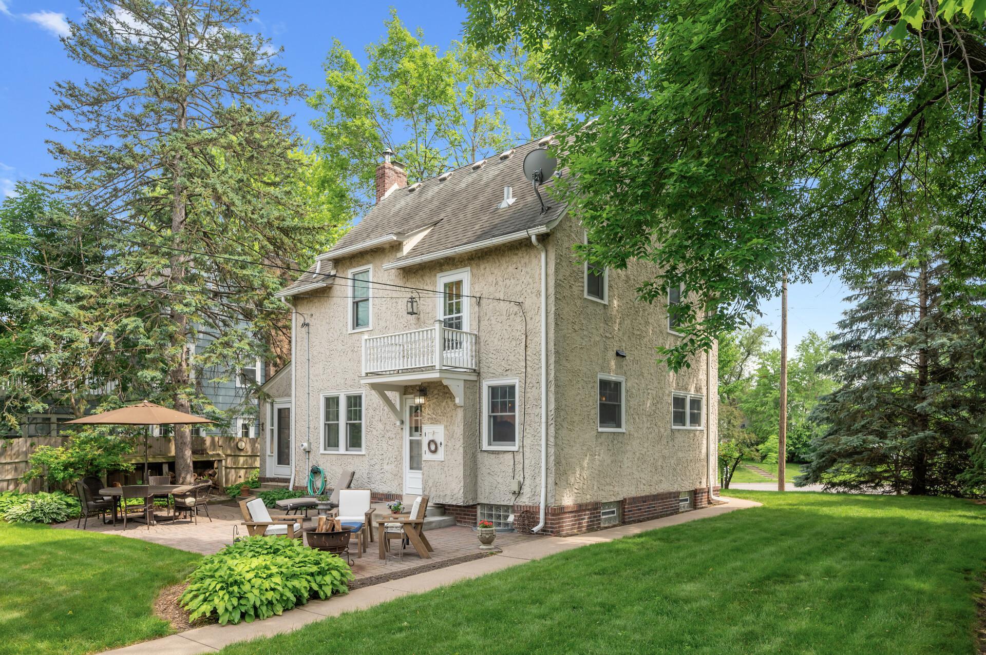 404 Luverne Avenue