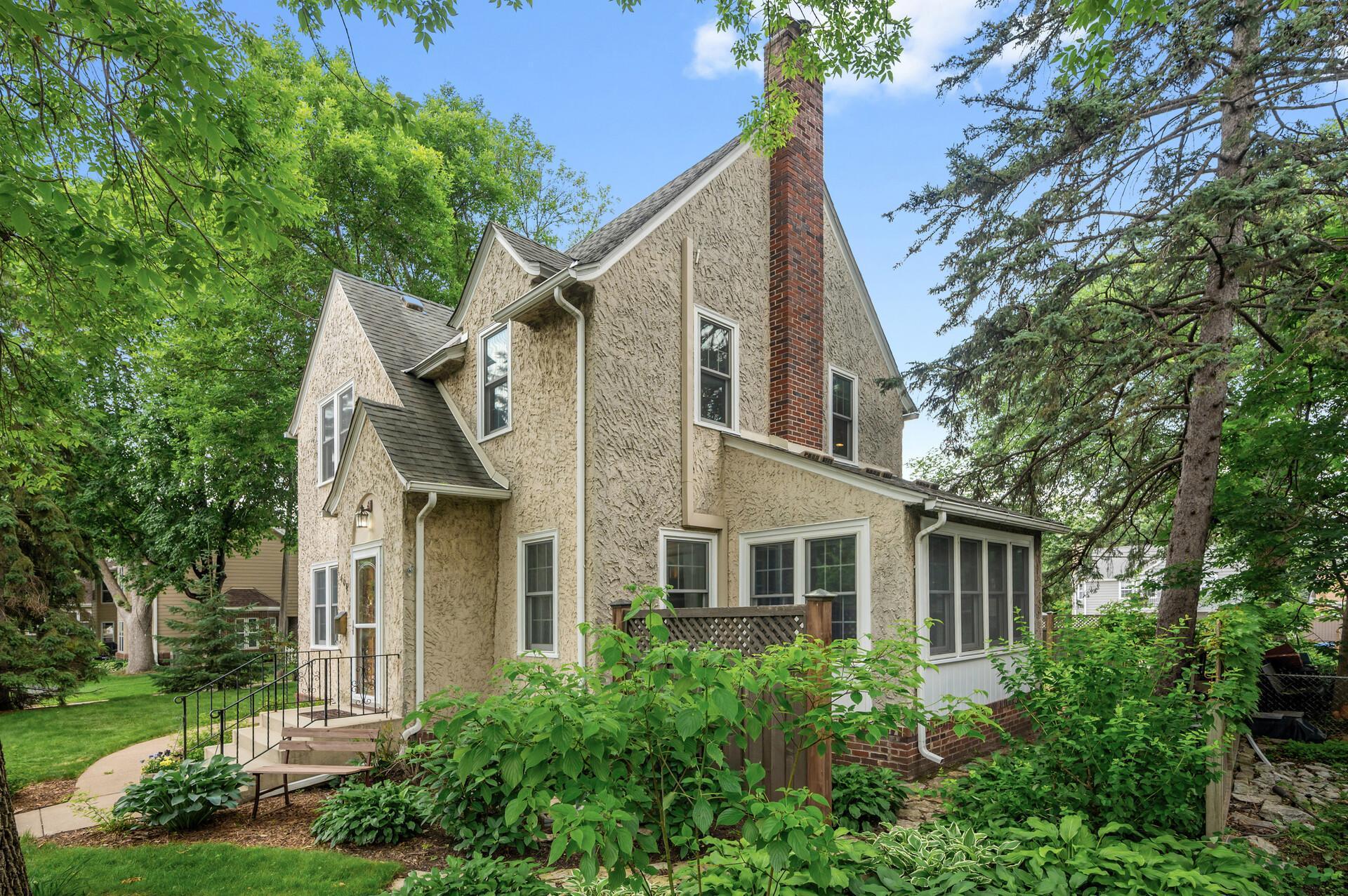 404 Luverne Avenue