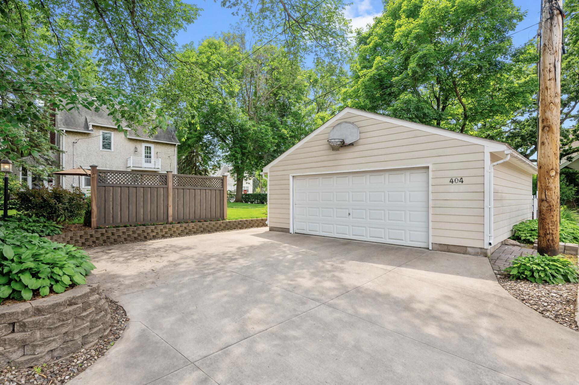 404 Luverne Avenue