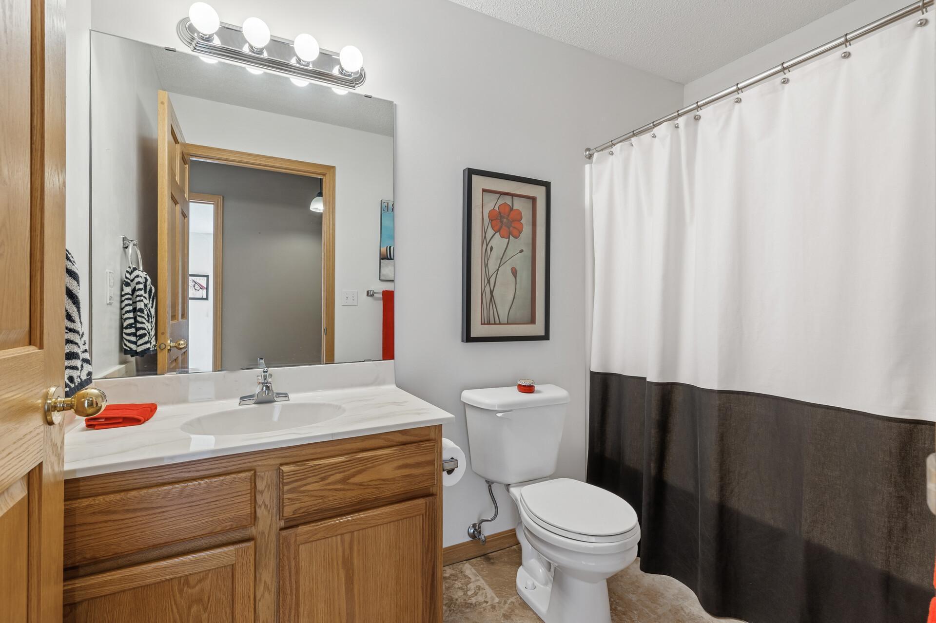 220 Emerson Avenue E