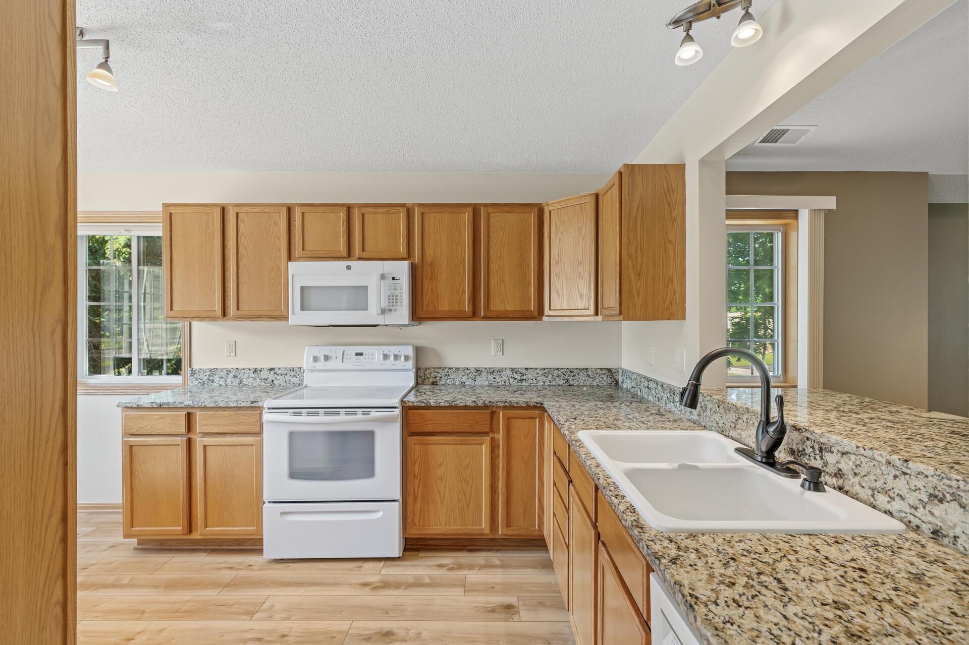 220 Emerson Avenue E