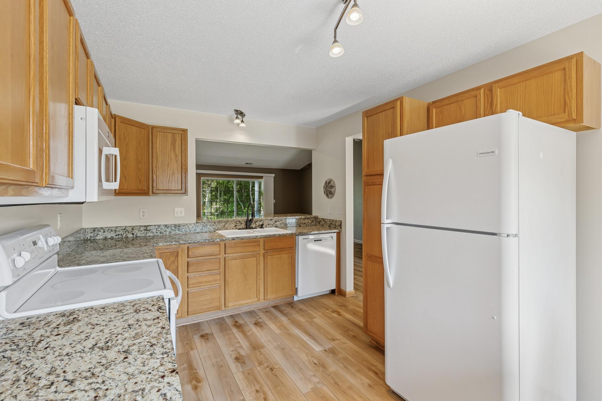 220 Emerson Avenue E