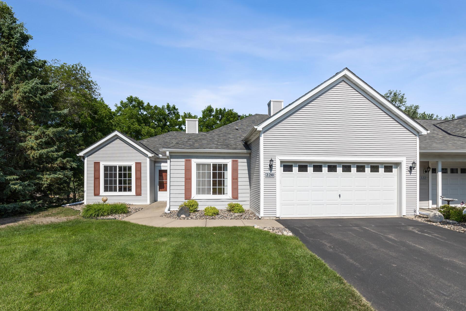 220 Emerson Avenue E