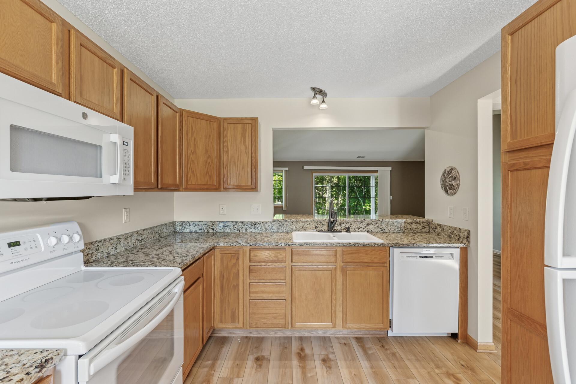 220 Emerson Avenue E