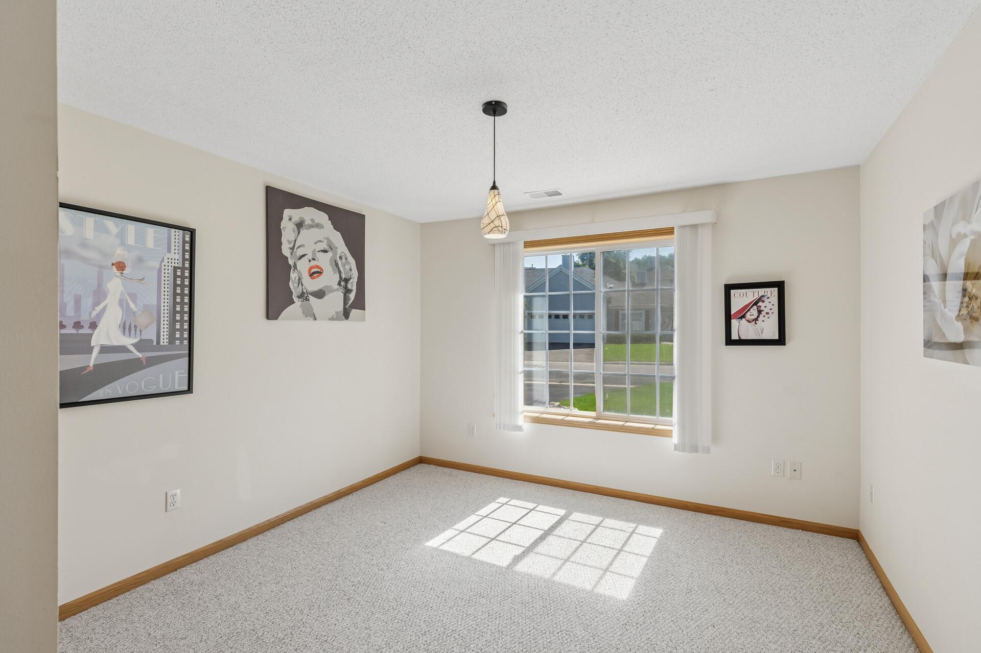 220 Emerson Avenue E