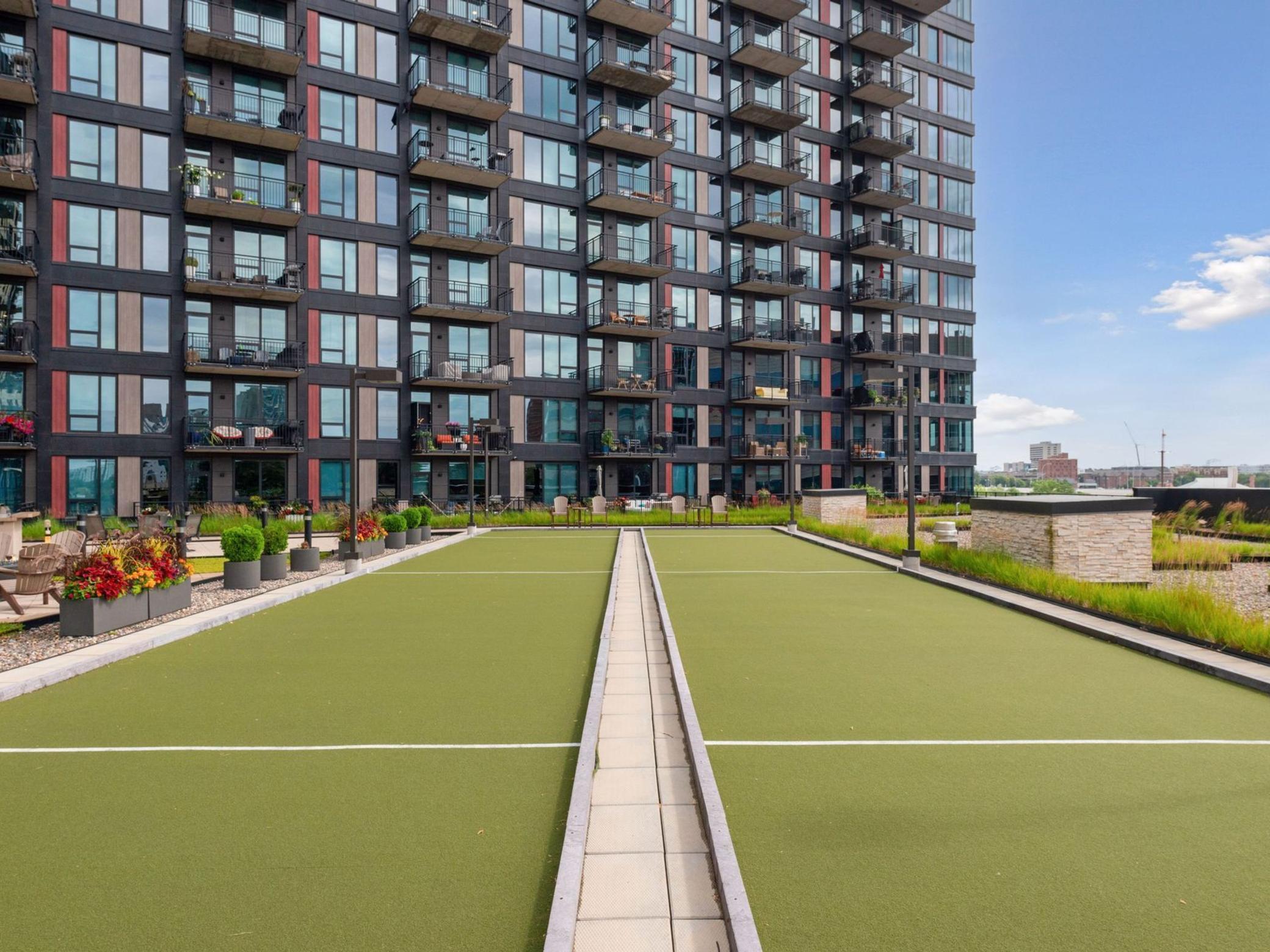 1240 S 2nd Street Unit: 704