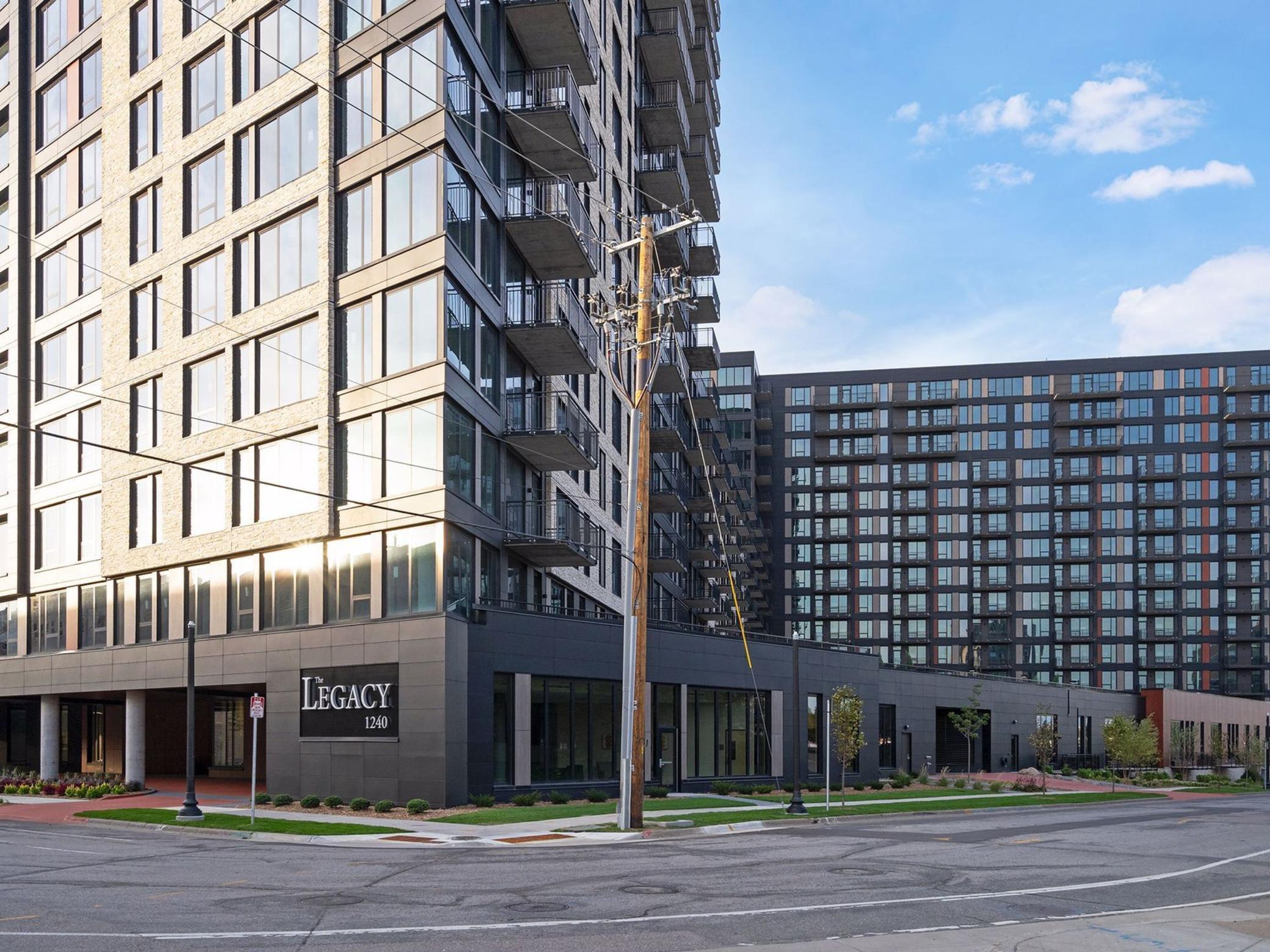 1240 S 2nd Street Unit: 704