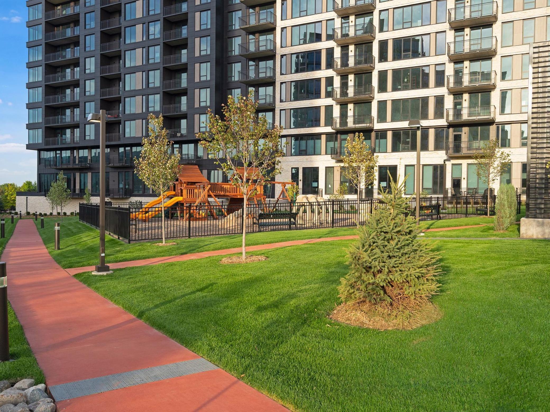 1240 S 2nd Street Unit: 704