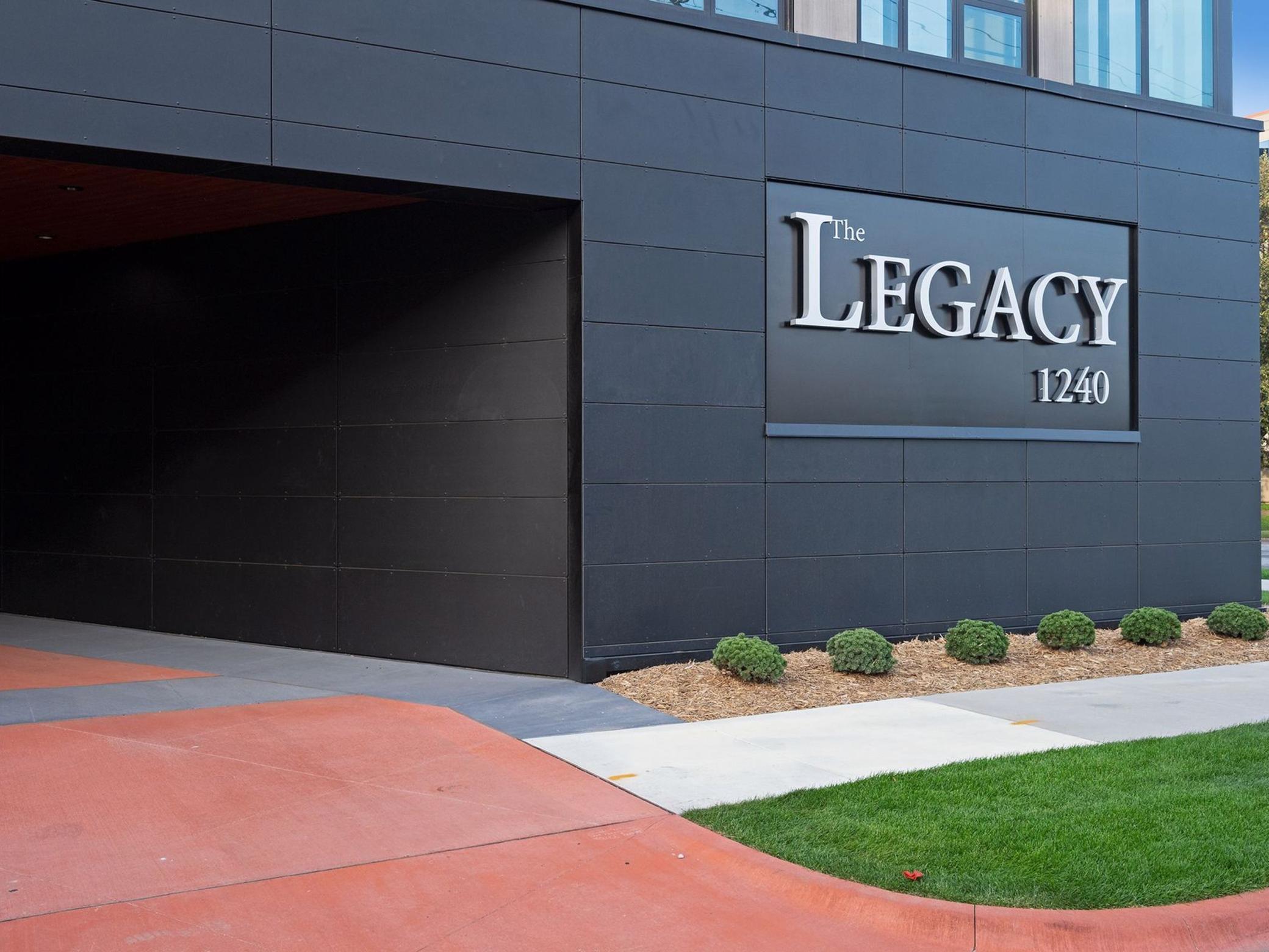 1240 S 2nd Street Unit: 704