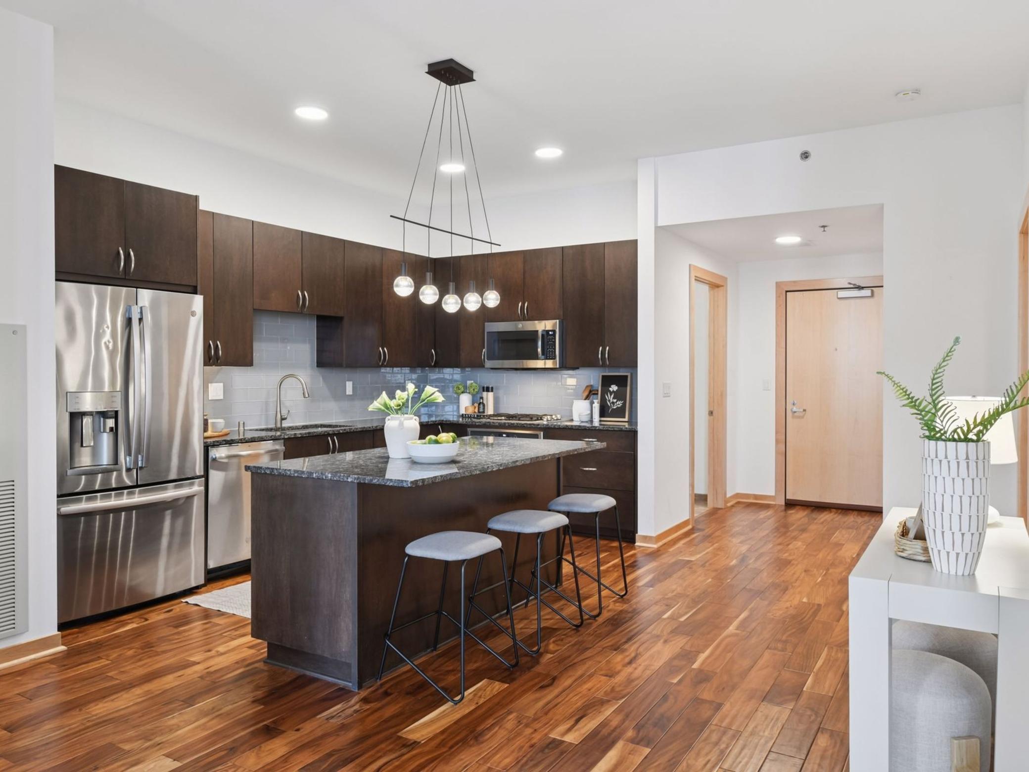 1240 S 2nd Street Unit: 704