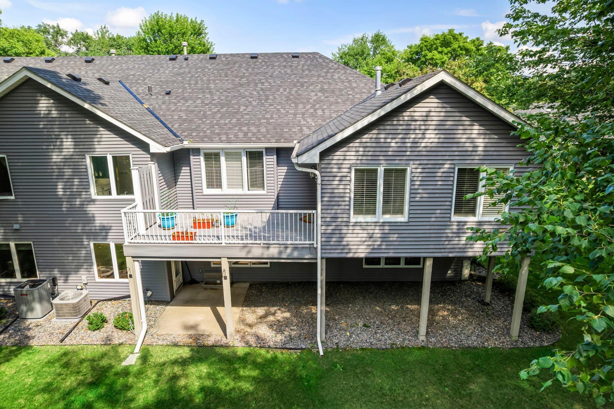5553 Fenway Court