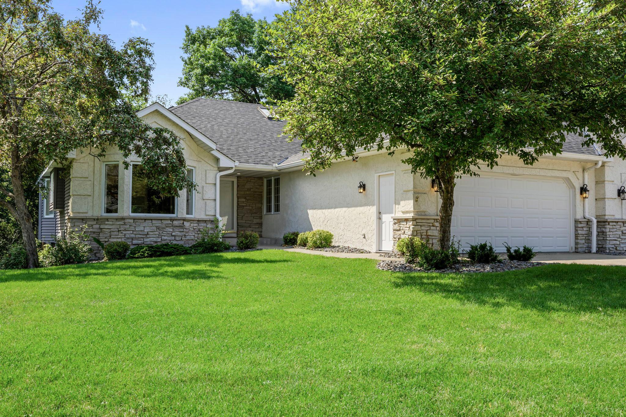 5553 Fenway Court