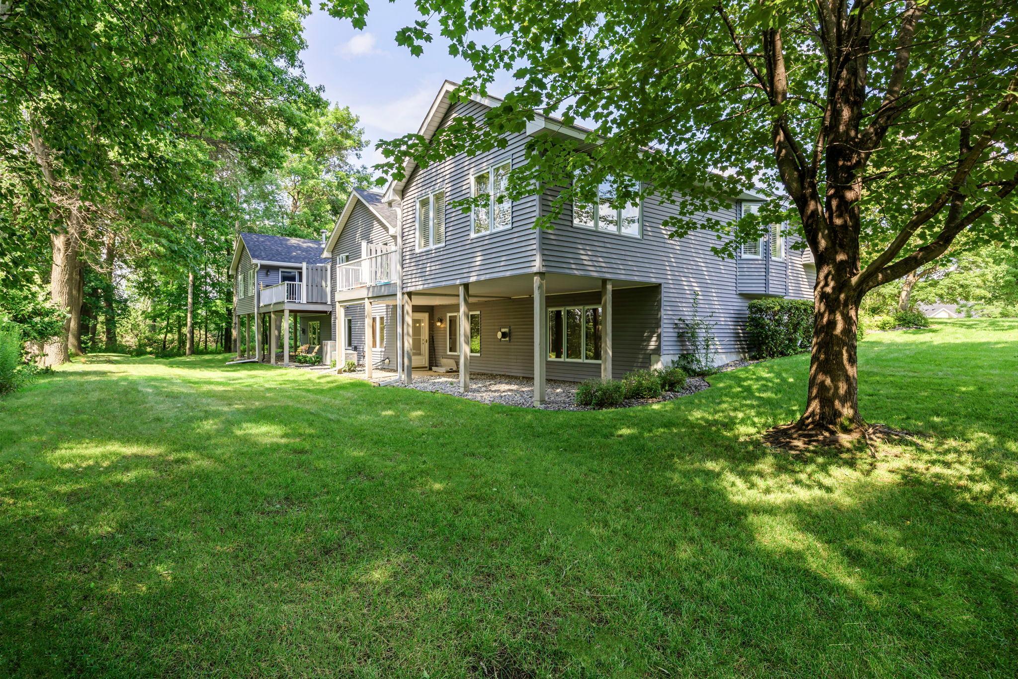 5553 Fenway Court