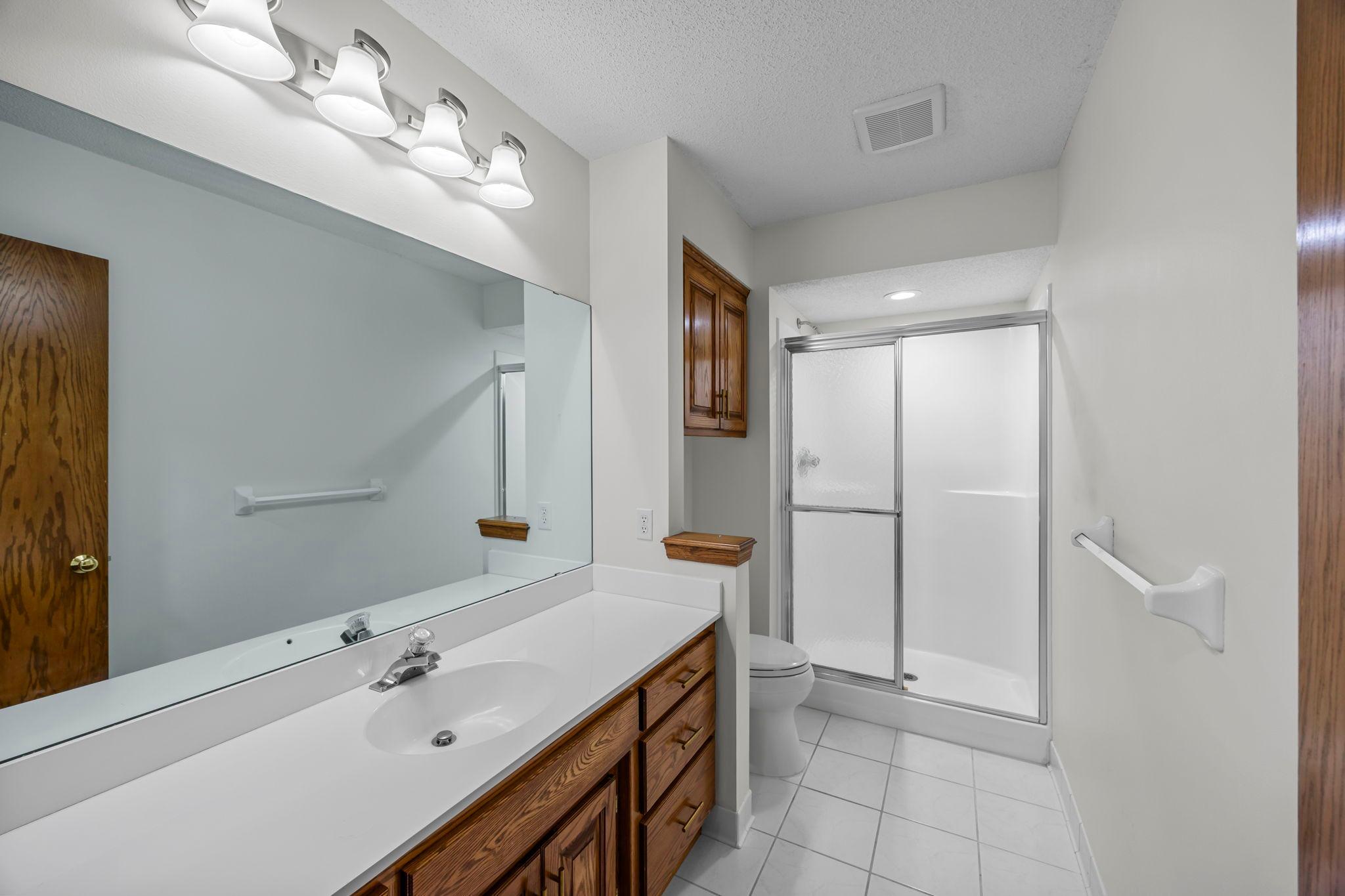 5553 Fenway Court