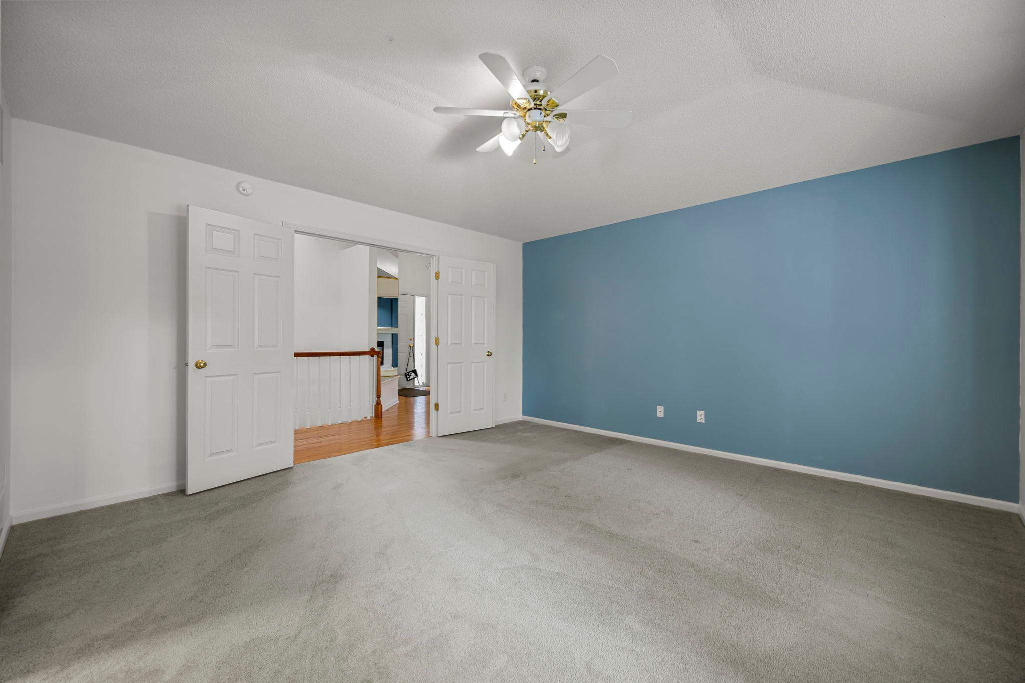 5553 Fenway Court