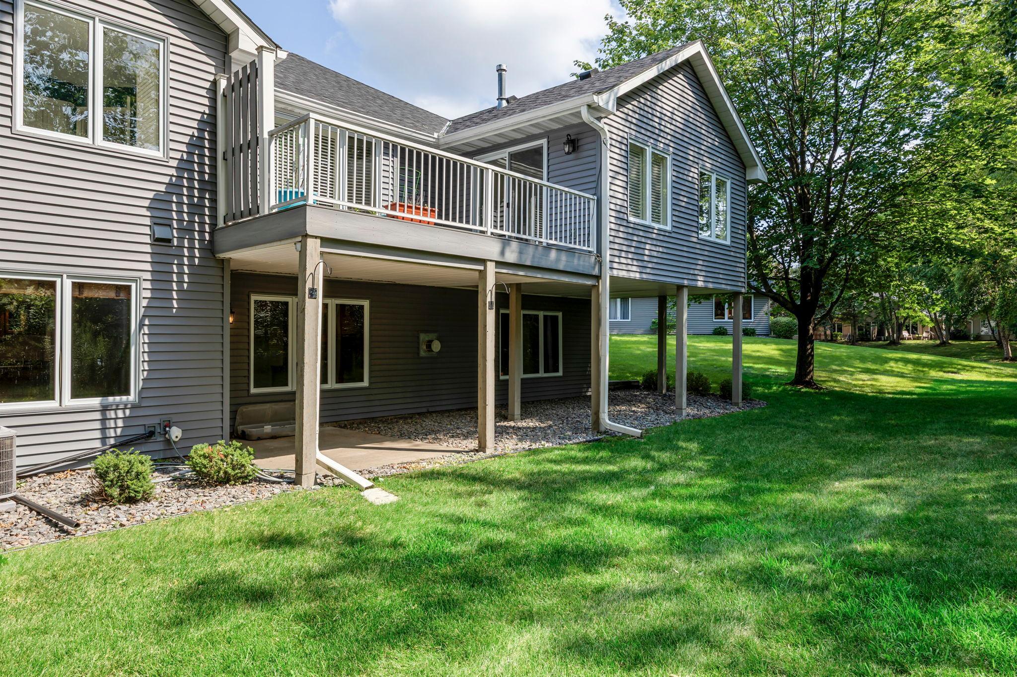 5553 Fenway Court