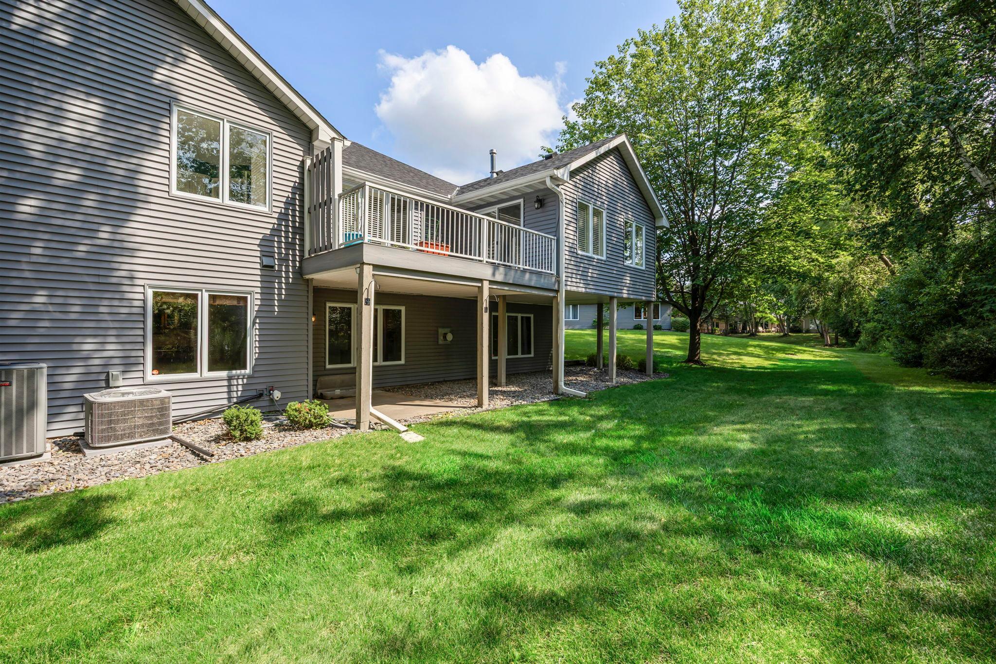 5553 Fenway Court