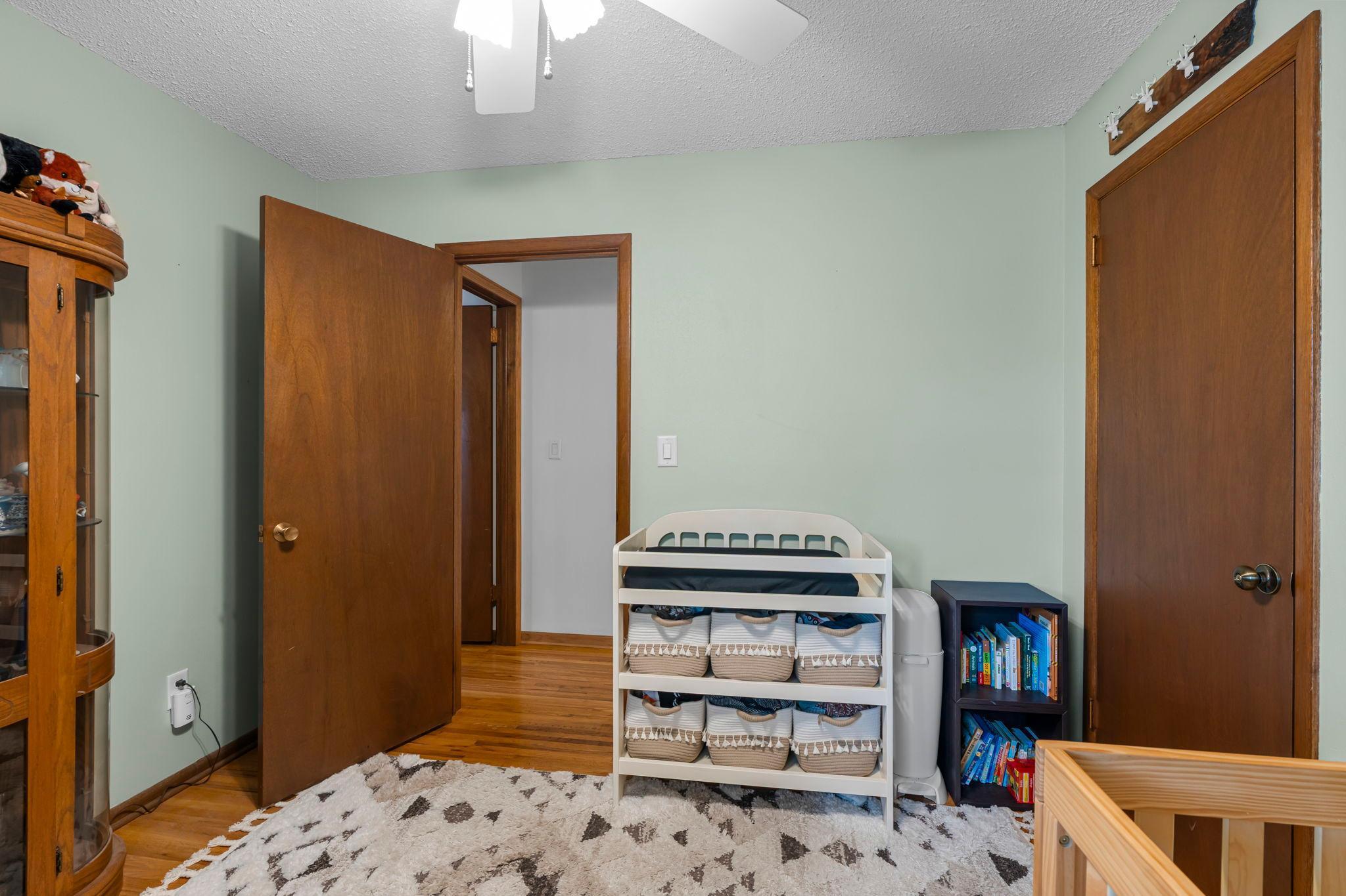 672 Goodview Avenue N