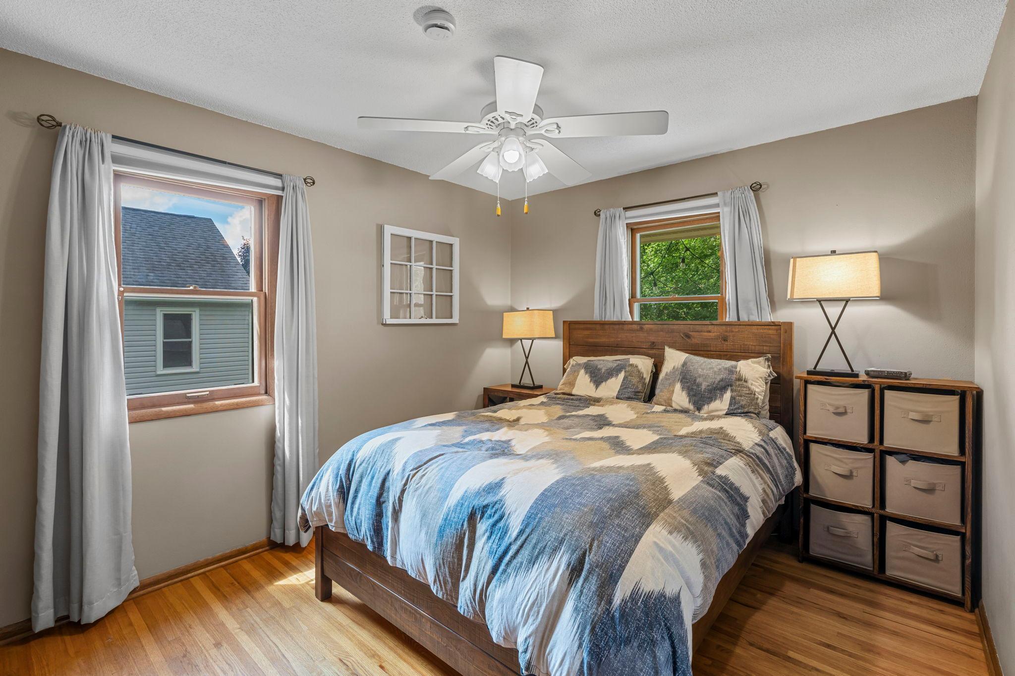 672 Goodview Avenue N