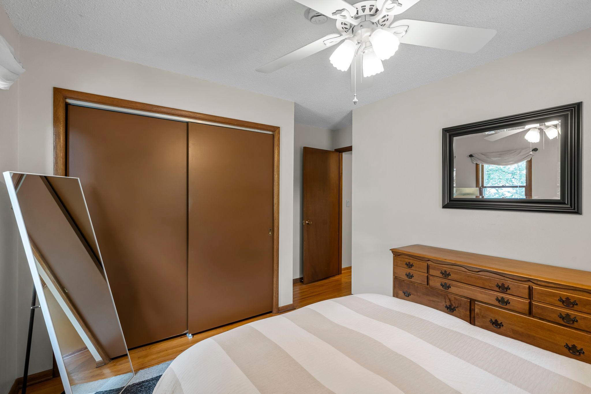 672 Goodview Avenue N